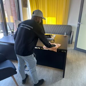 Curățenie Birouri București — Abonamente Lunare + Prețuri 2026 Curățenie Birouri București — Abonamente Lunare + Prețuri 2026